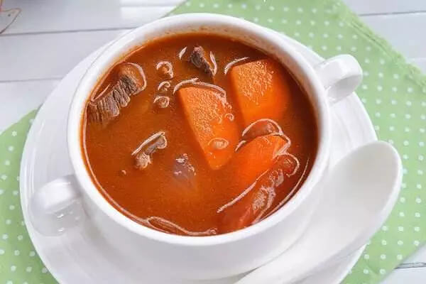 译词 | 喝汤的英文为何不是“drink soup”？